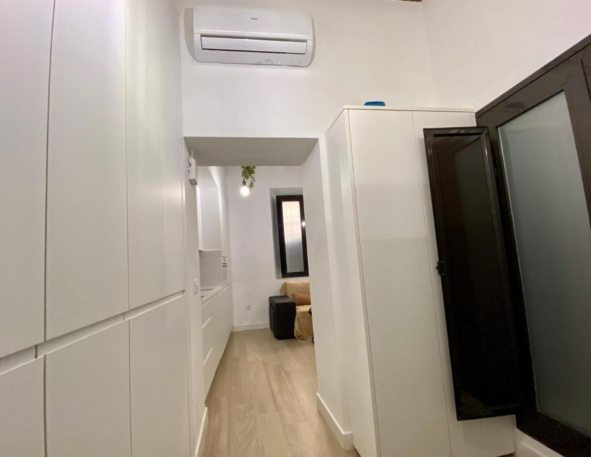 Cosy Studio In Alameda District Apartment เซบีญา ภายนอก รูปภาพ